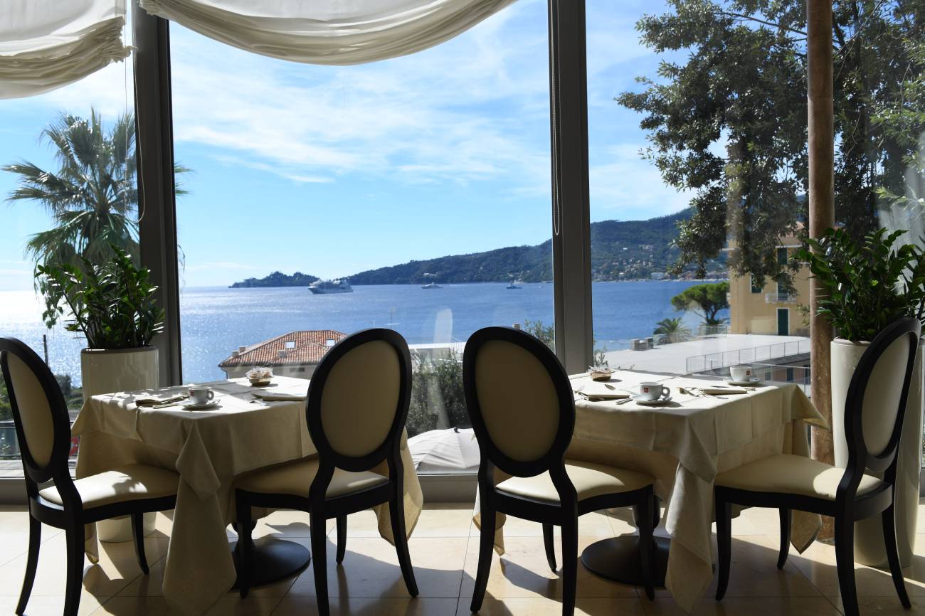 Tavoli da pranzo del Ristorante del Grand Hotel Bristol Resort & SPA a Rapallo