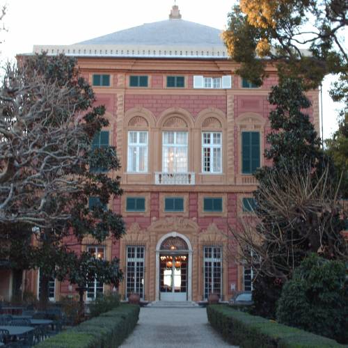 Facciata del Grand Hotel Villa Balbi a Sestri Levante