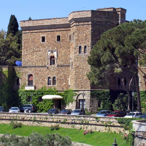 Struttura del Grand Hotel dei Castelli a Sestri Levante