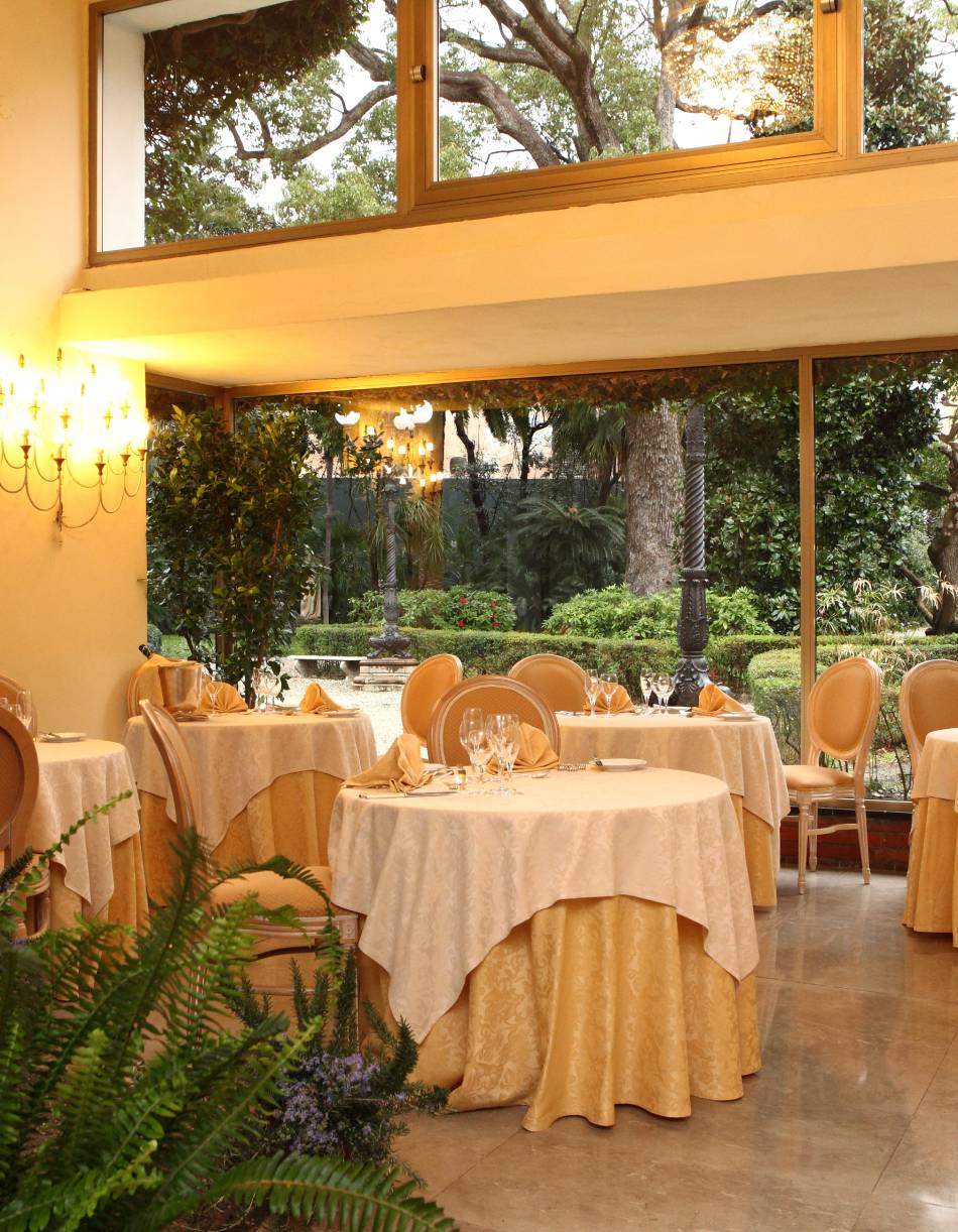 Sala da pranzo del Grand Hotel Villa Balbi a Sestri Levante