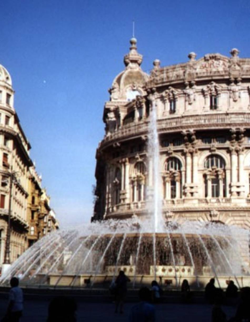Fontana di Piazza De Ferrari a Genova